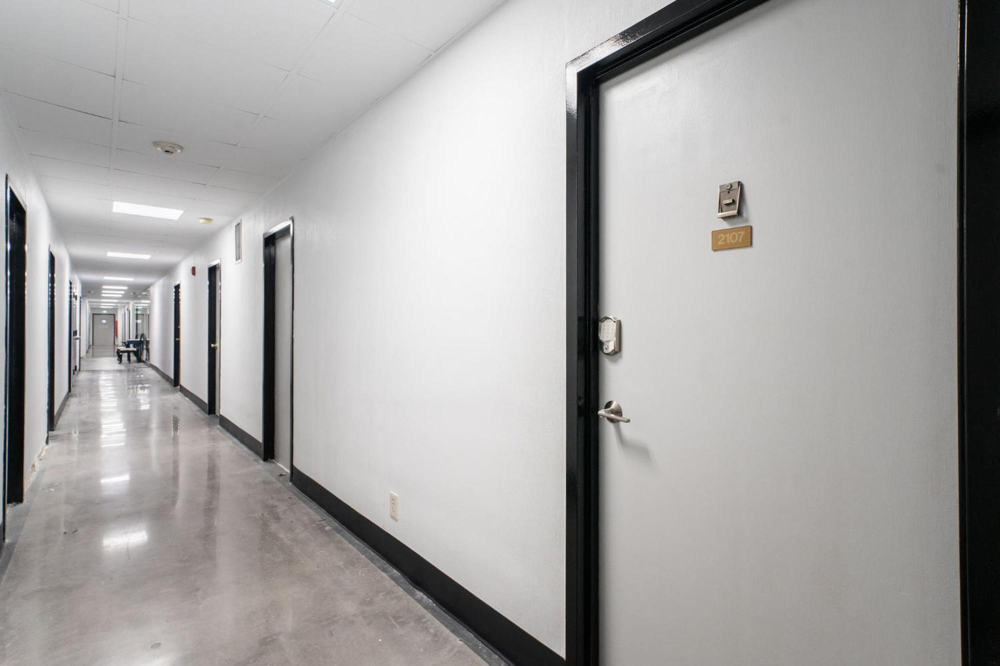 21Floor-Renovated 2Br,1Bath King And Queen Bed And Parking Atlanta Extérieur photo