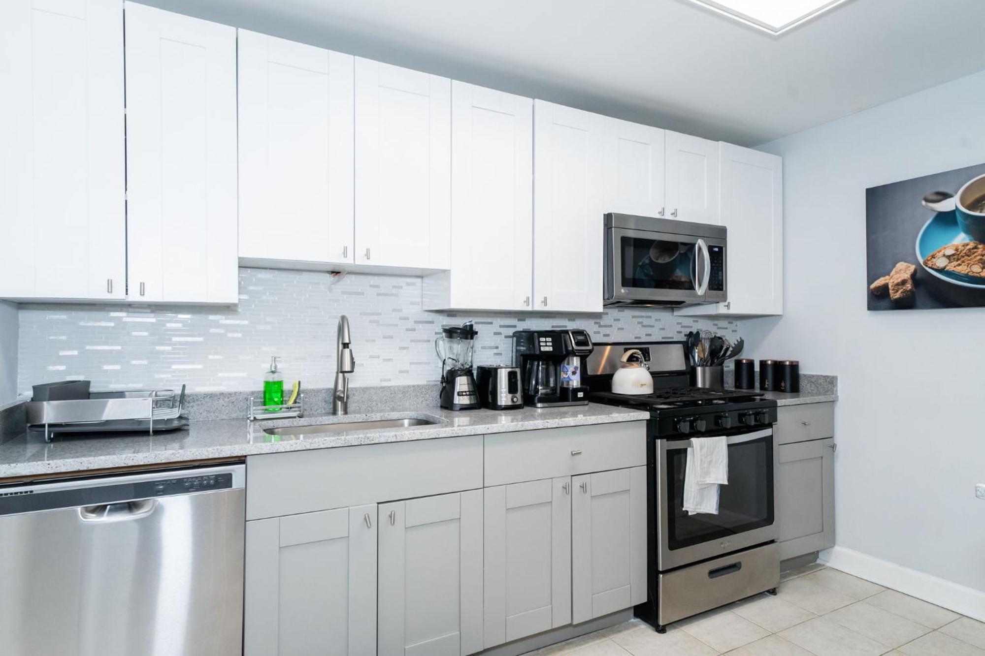 21Floor-Renovated 2Br,1Bath King And Queen Bed And Parking Atlanta Extérieur photo