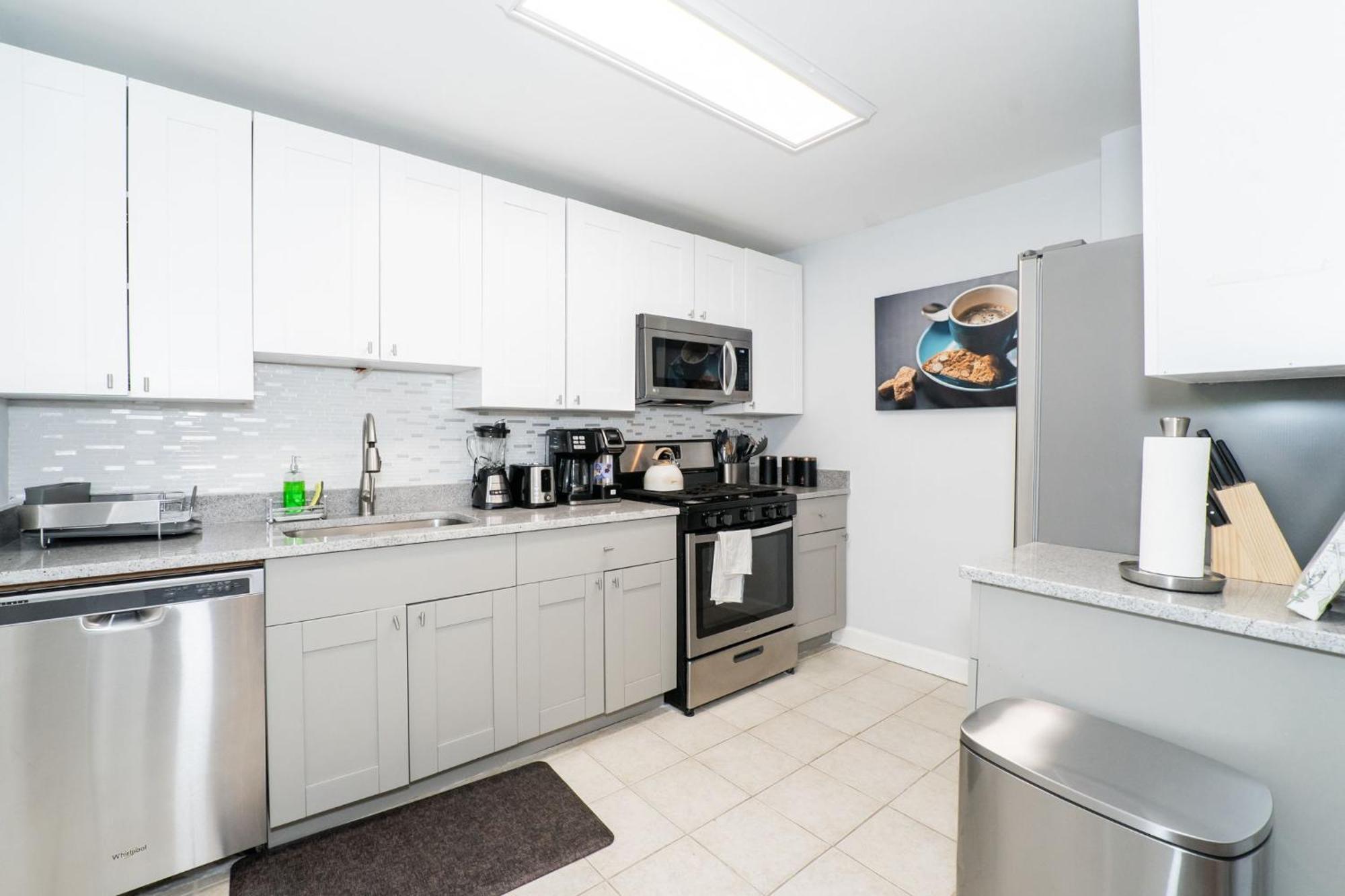 21Floor-Renovated 2Br,1Bath King And Queen Bed And Parking Atlanta Extérieur photo