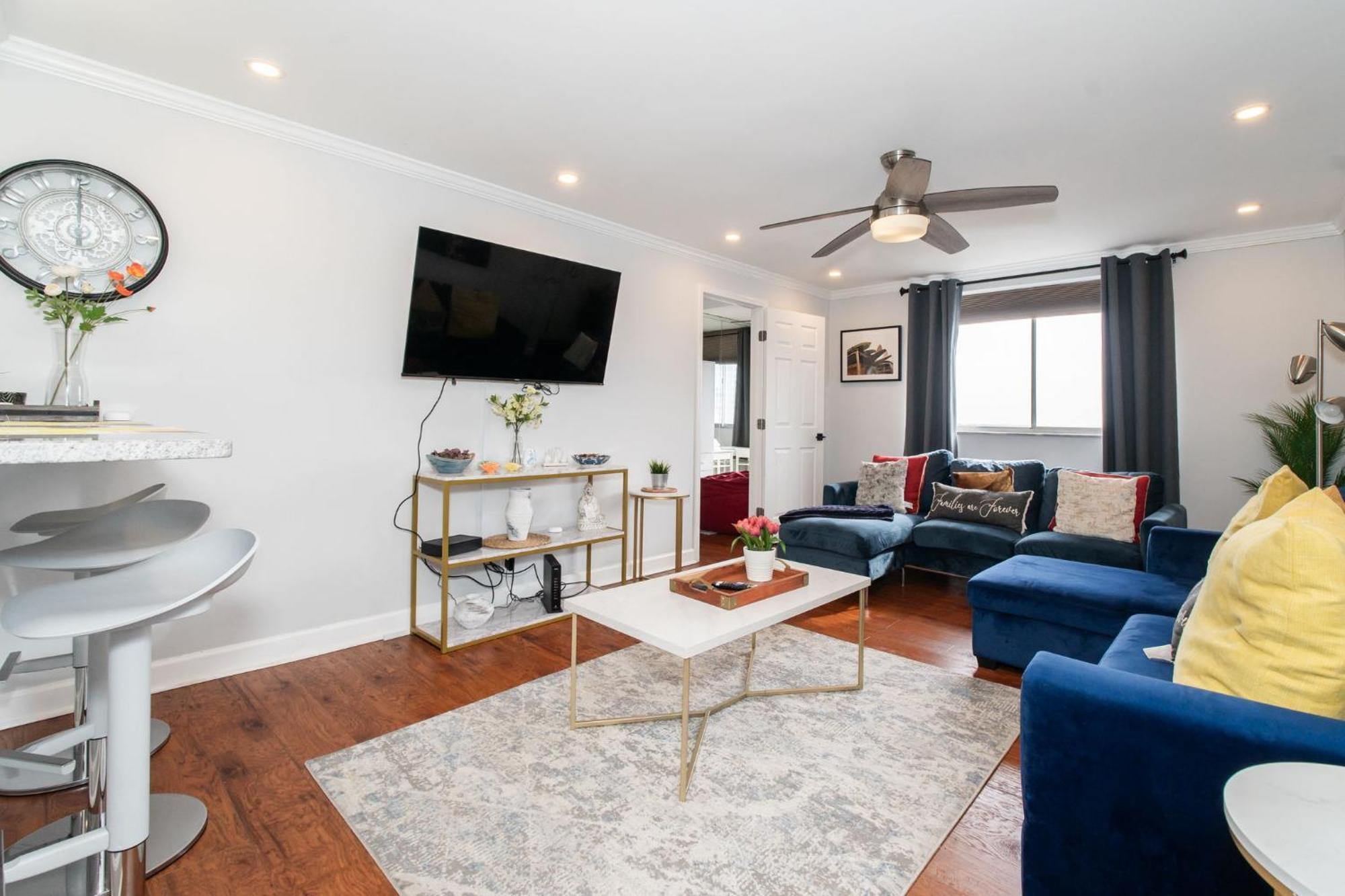 21Floor-Renovated 2Br,1Bath King And Queen Bed And Parking Atlanta Extérieur photo