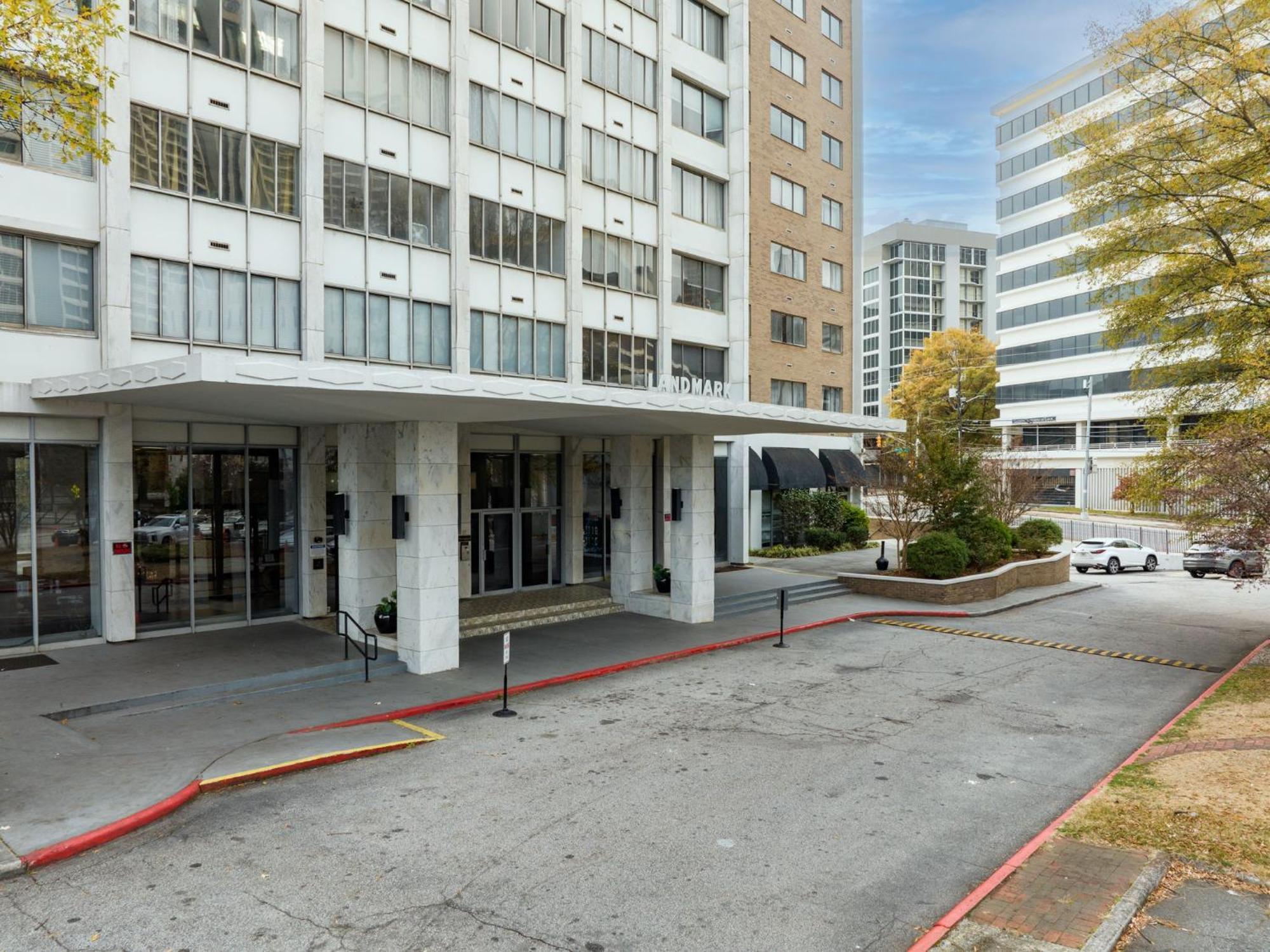 21Floor-Renovated 2Br,1Bath King And Queen Bed And Parking Atlanta Extérieur photo